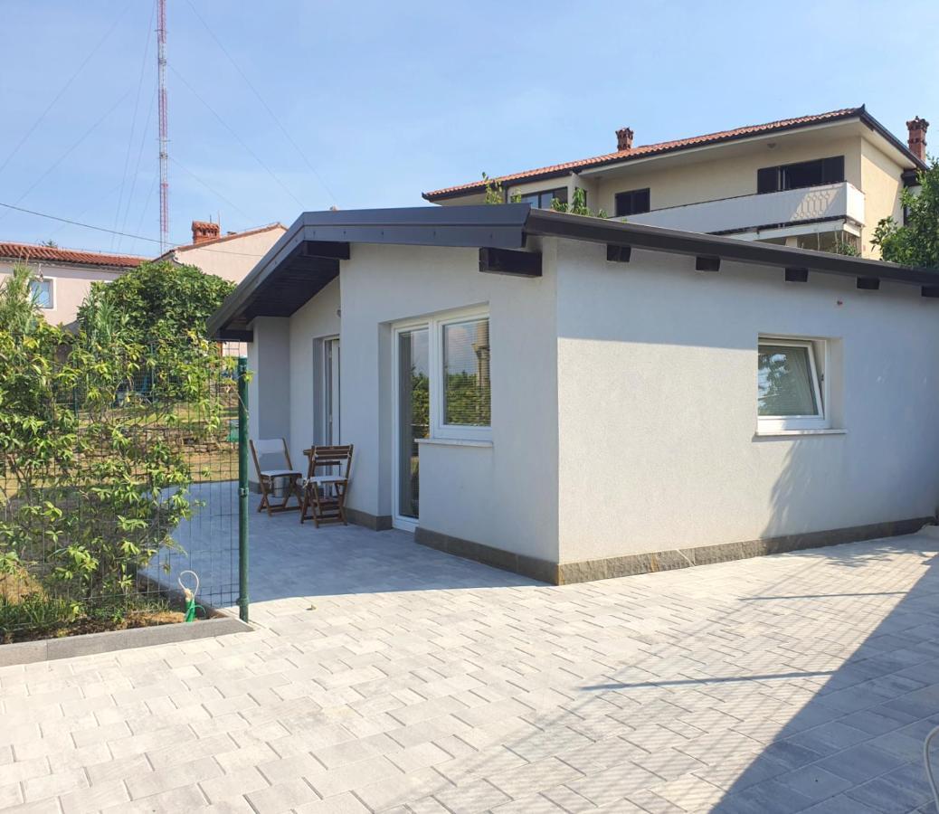 ピランApartma Marjetaアパートメント エクステリア 写真